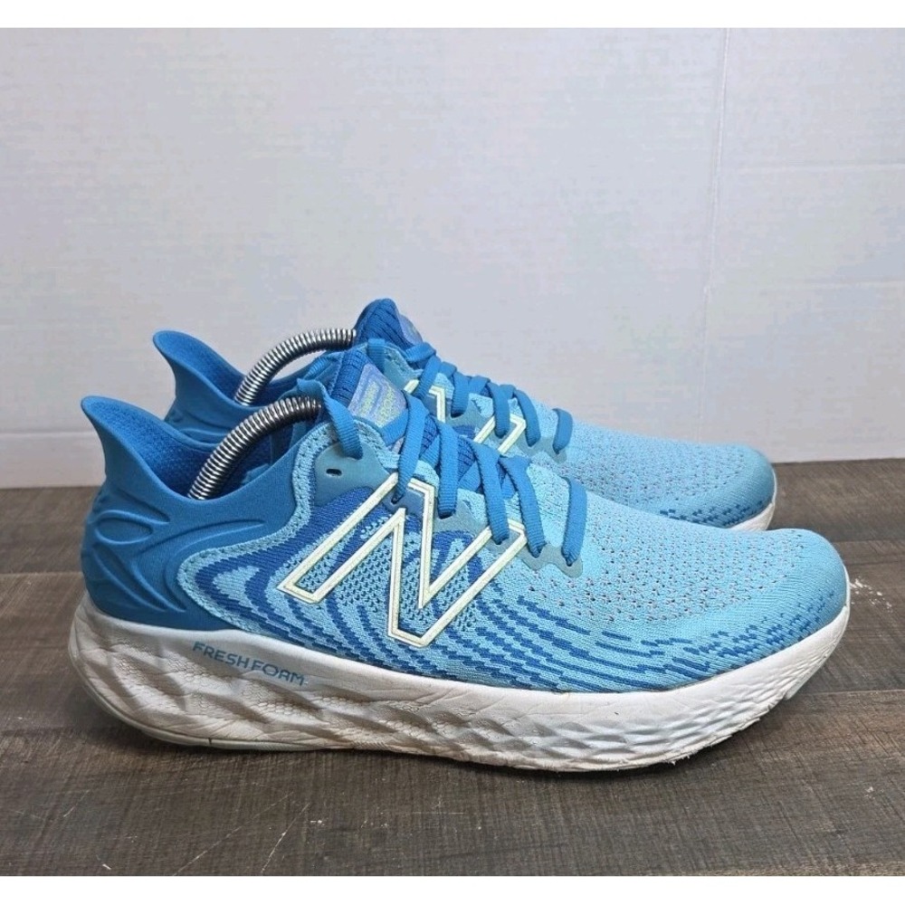 New Balance Fresh Foam X 1080v11 Womens Size 11 B Running Shoes Blue W1080B11